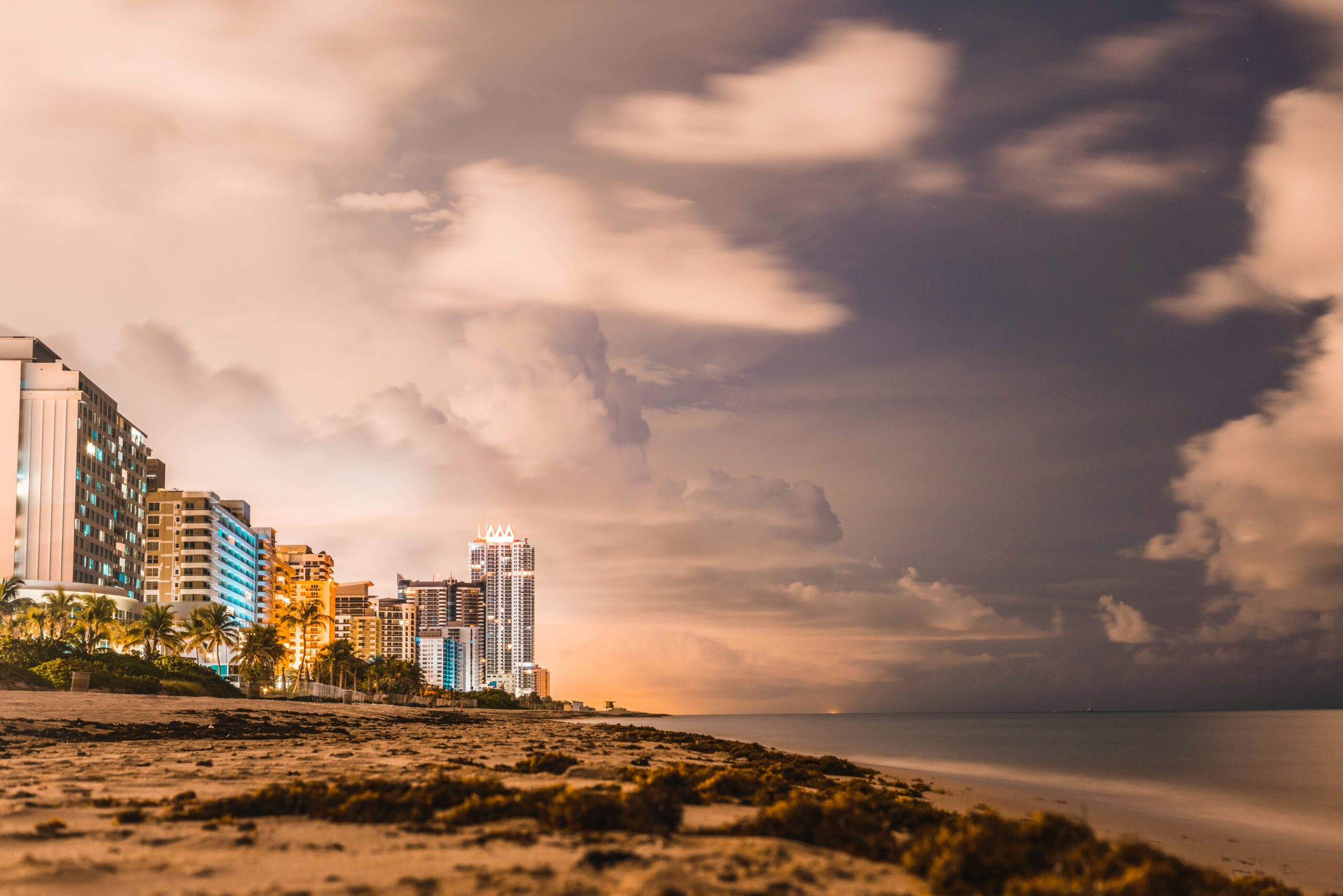 From Storm Risk to Storm Ready: Building a Luxury Home in Miami’s Coastal Climate